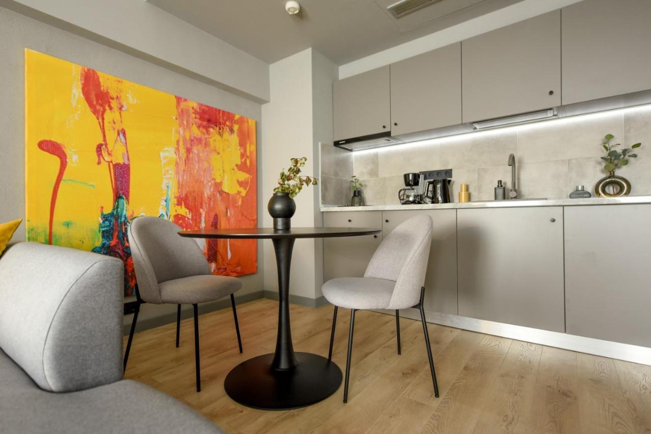 Luxury Near Radisson - Projector & Modern Design * Bucharest