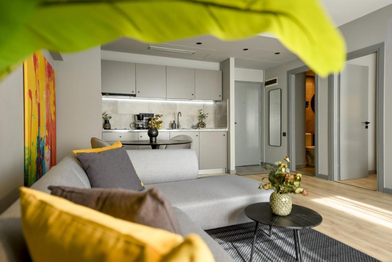 公寓 Luxury Near Radisson - Projector & Modern Design *
